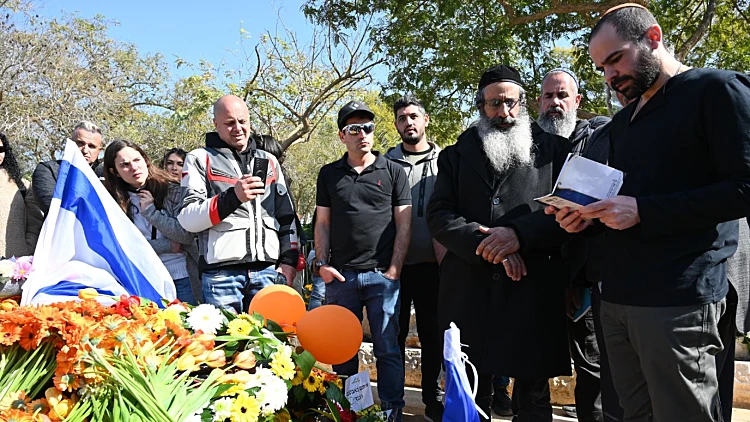 מדינה עם לב שבור: שירי, כפיר ואריאל נטמנו | התמונות וההספדים