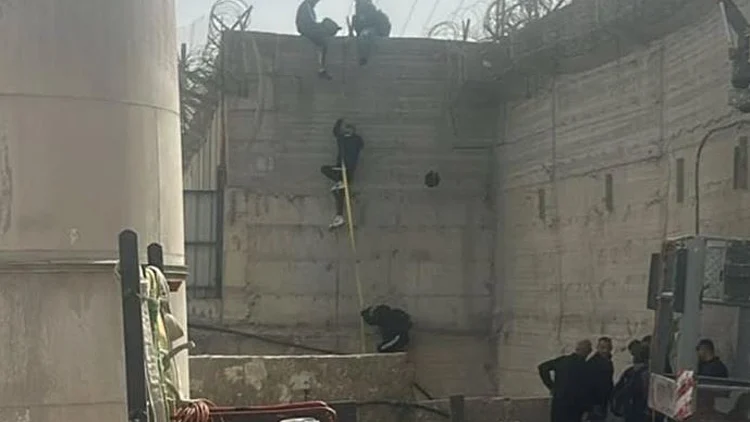 אחרי חשיפת תיעוד השב"חים: החלה אטימת הפרצות בגדר ההפרדה