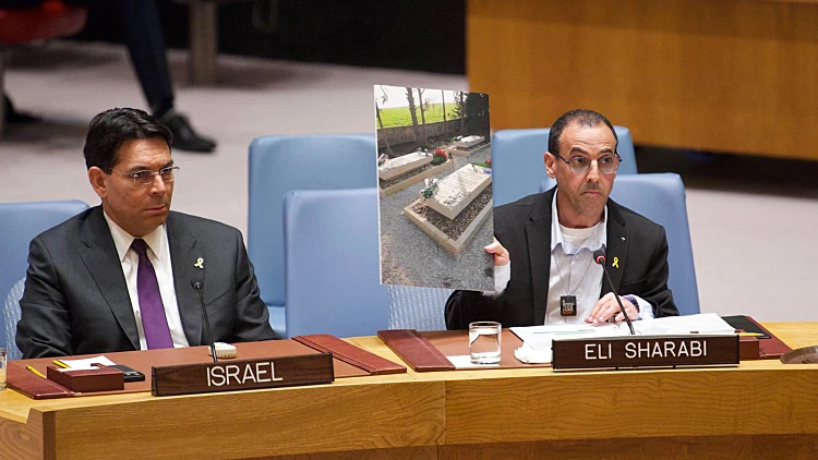 אלי שרעבי באו"ם: "המחבלים אכלו מהסיוע שלכם. איפה הייתם?"