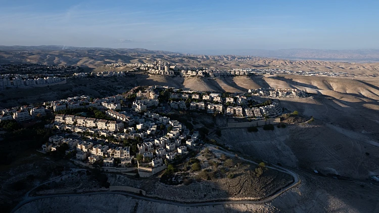 למרות התנגדות נתניהו: החוק להחלת ריבונות ביו"ש עבר בטרומית