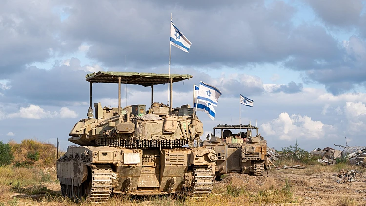 לקראת הרחבת הלחימה בעזה: הדיון אצל נתניהו והאיום של הרמטכ"ל