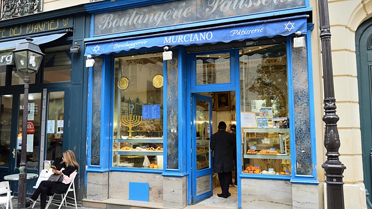 תור של מאות אנשים: המקומות היהודיים הכי טרנדיים בעולם