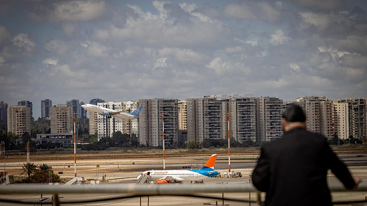 היום שאחרי הטיל בנתב"ג: הנזקים - והחברות שהשהו את הטיסות