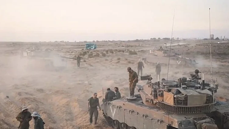 "הכול נופל עלינו": הציבור המשרת שוב כורע תחת הנטל