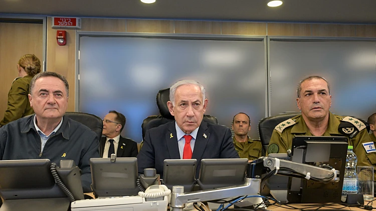 בצבא תוקפים: כ"ץ לא עוסק באיראן וחיזבאללה, רק בבחירות בליכוד