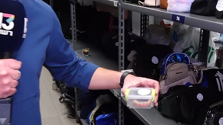 סיר ג'חנון, חצוצרה ושיניים תותבות: מה אנחנו שוכחים ברכבת? 