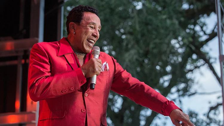 סמוקי רובינסון