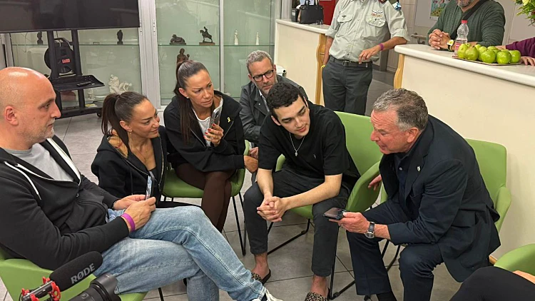 עידן אלכסנדר לנתניהו: "אני בסדר. חלש, אבל אחזור לעצמי"