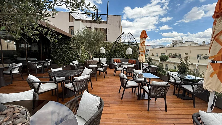 מלון ADIA מרשת ALUMA מבית מלונות ישרוטל אתונה