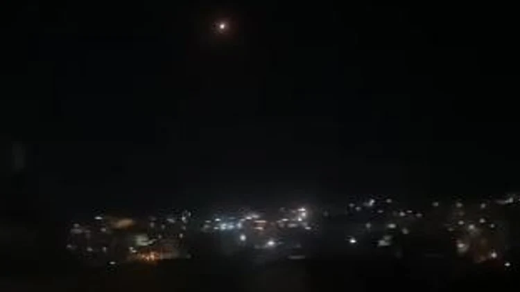 שיגורים מתימן ומסוריה: אזעקות הופעלו במרכז הארץ ובדרום הגולן