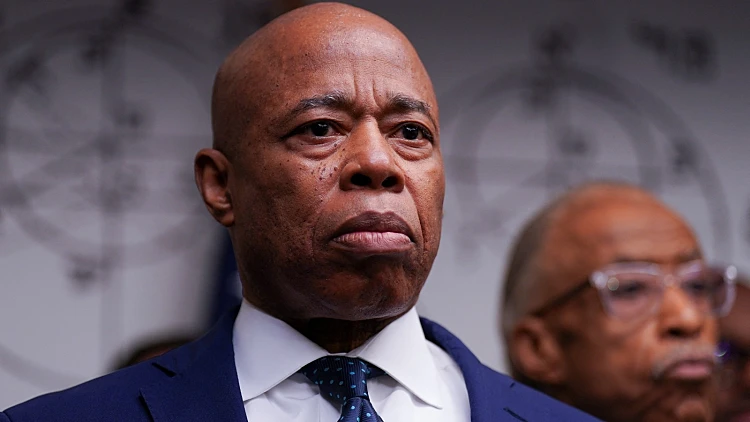 דיווחים: טראמפ יציע לראש העיר ניו יורק להיות השגריר בסעודיה