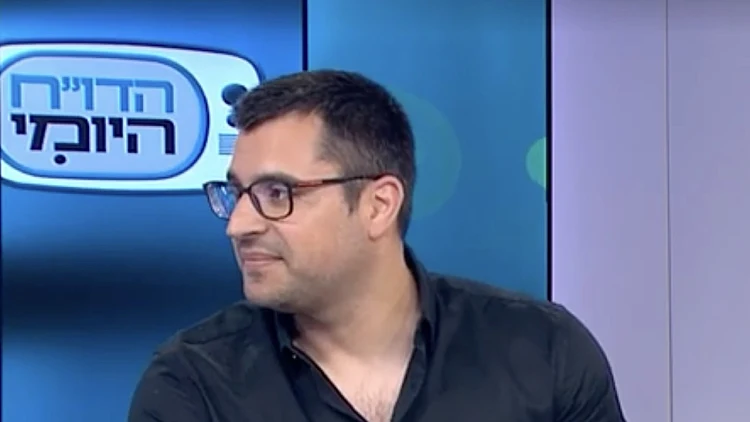 שפתיים מלאות ומוגדרות עיצוב שפתיים, הדגשת קווי מתאר, מהו ה-volume הנכון?