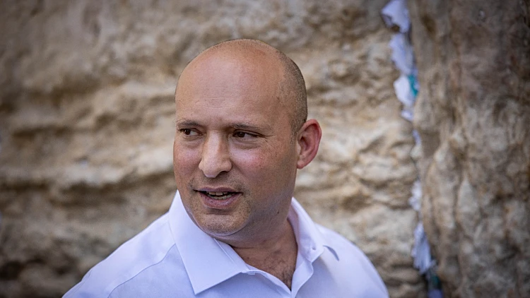 בנט לא פוסל את נתניהו: "אף אחד לא יגיד לנו עם מי לשבת"