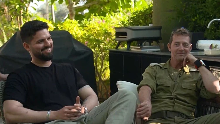 "חיבור שיימשך כל החיים": צוות המילואים שנלחם לחלץ תחת אש