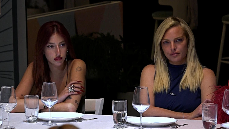 מבגד הים של מאי ועד הקמפיין של מאור: מי קובע מהו לבוש חשוף מדי?