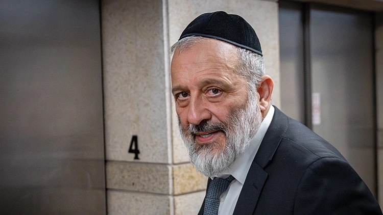 "7.10 הציל את עם ישראל": האמירה של דרעי - והזעזוע במשפחות