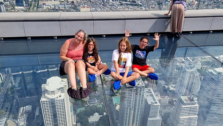 Skywalk – Mahanakhon Skywalk