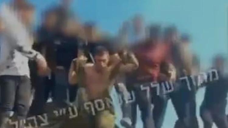 מחוסר הכרה, נדחף מהטנק ומוכה: תיעוד חדש מחטיפת מתן אנגרסט
