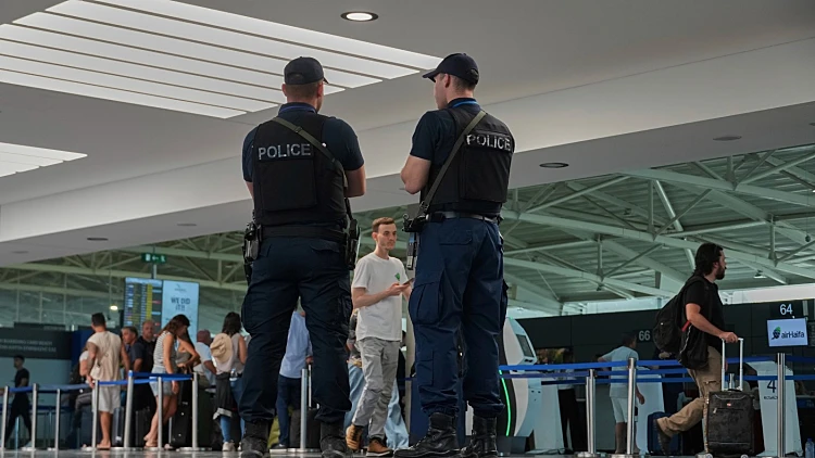כשאלפי ישראלים נמצאים באי: "סוכל פיגוע איראני בקפריסין"