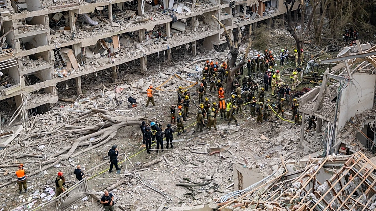 הטילים שהחריבו רחובות ושכונות: בחזרה לזירות הקשות ביותר