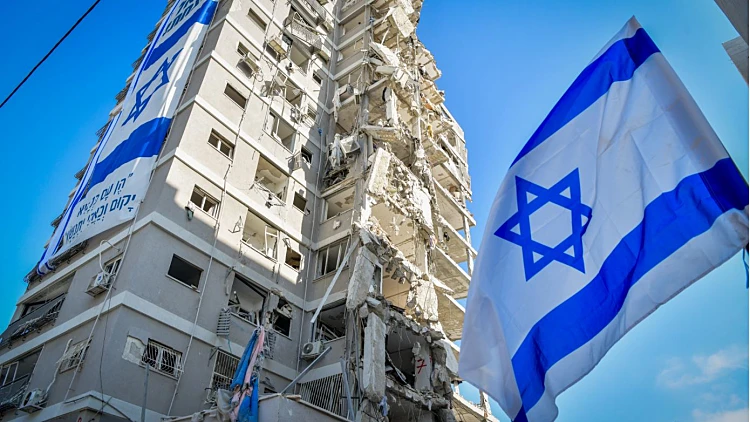 בדרך לסבב הבא מול איראן? הכוננות - והחברות שמבטלות טיסות