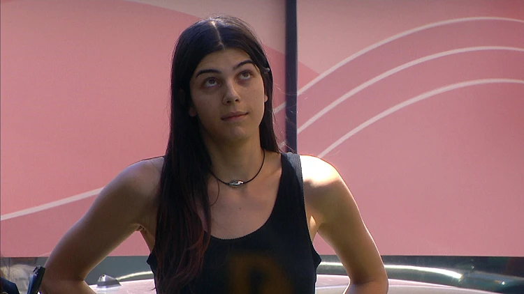 "מה כל כך מפריע לך בי?": הפיצוץ של אלאיה ומאי