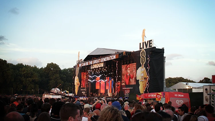 London, ,july,7:,the,live,8,charity,concert,in