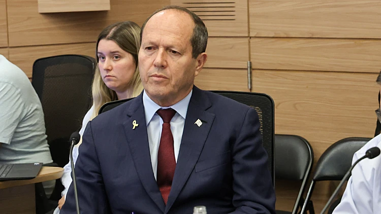 ברקת נגד סמוטריץ': "יש חלופות טובות יותר לפטור ממכס"