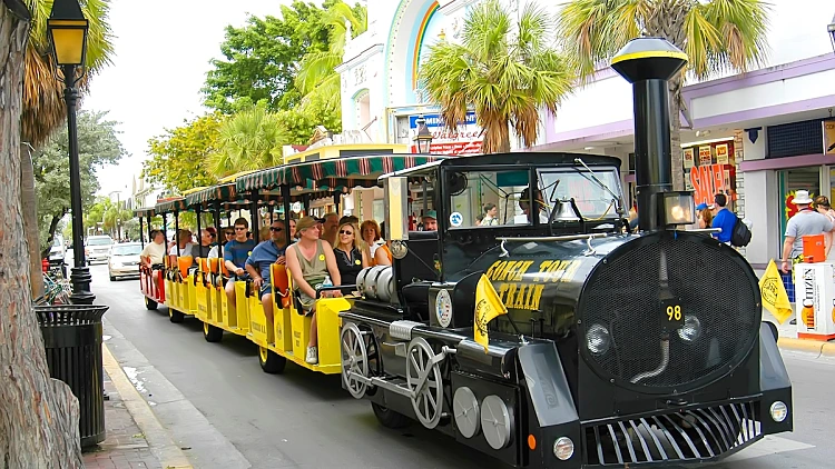 Conch,tour,train,provides,sightseeing,and,transportations,for,tourists,to