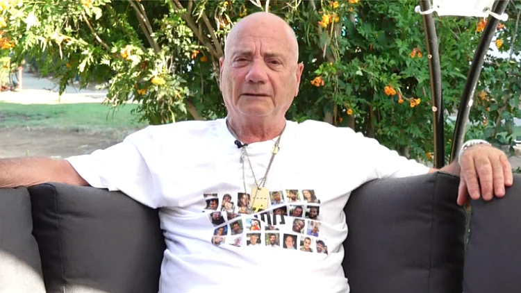 "אני לא משקם את עצמי, אין שיקום. כשכולם יהיו פה אוכל להתחיל"
