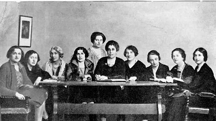 Wizo Members From England Duri