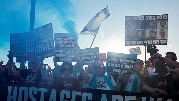 גורם מדיני מאשים: חמאס מערים קשיים ושולל את ההצעה הקטרית