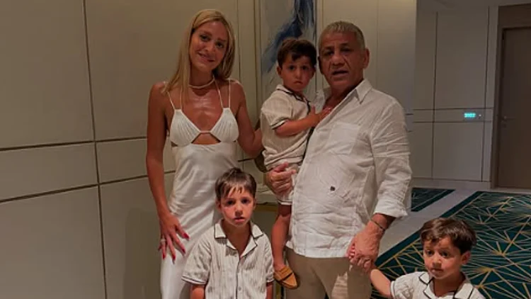 יוכי אפוליאון, בעלה יוסי והילדים