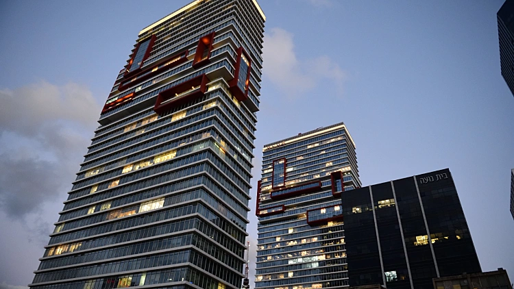 ההייטקיסטים המובטלים: מה עומד מאחורי הזינוק בדורשי העבודה?