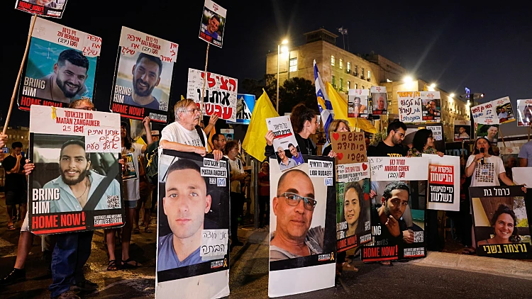 התקדמות משמעותית במגעים: צוותי המו"מ בקטר קרובים להסכמות