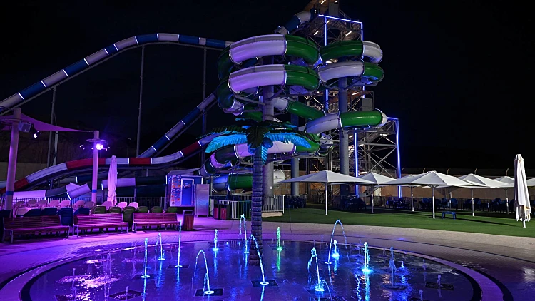 פארק הלילה בווטרלנד אילת