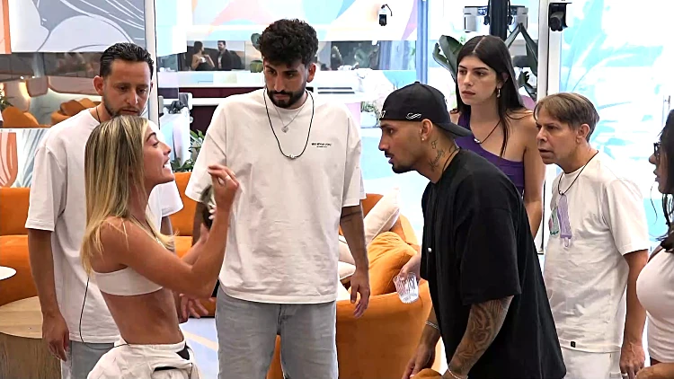 האח הגדול VOD | פרק 36: ישיבת התקציב הסוערת