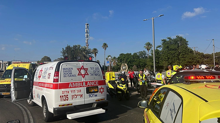 אמבולנס בחולון