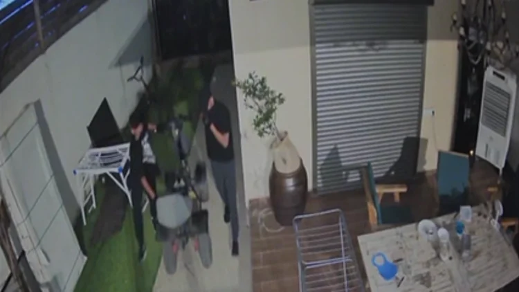 "מפחדים ללכת לישון": גל פריצות מטריד בשכונה היוקרתית בחדרה