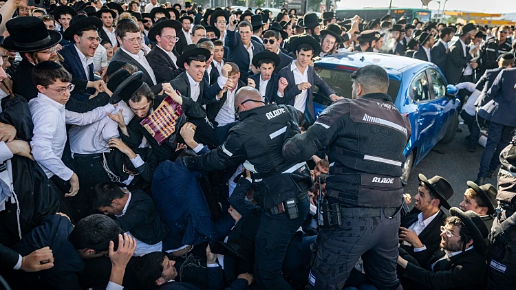 מחאות חרדים ברחבי הארץ; חסימות ועימותים בירושלים ובכביש 4