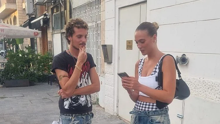 צמודים במיוחד: המפגש המפתיע של אנה סופיה קלמן ודודו פארוק