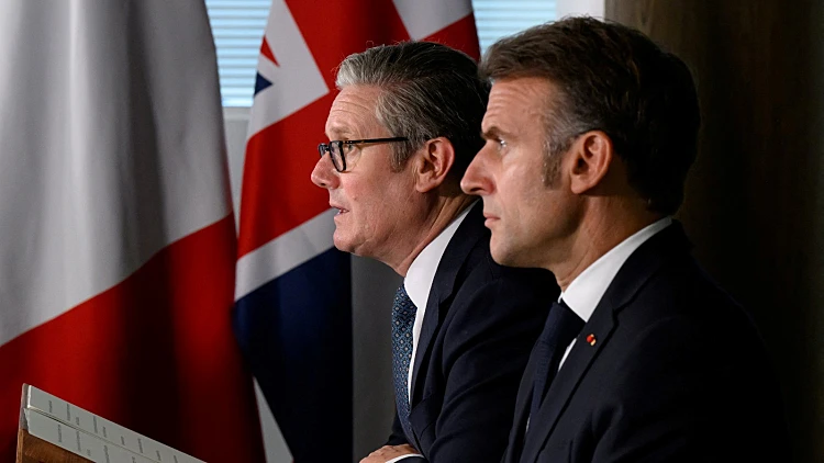 הצונאמי המדיני מאותת לנתניהו לסיים את המלחמה