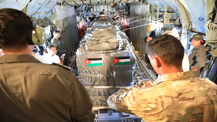 צה"ל נערך להרחבת הצנחות הסיוע; יורט כטב"ם ששוגר מתימן