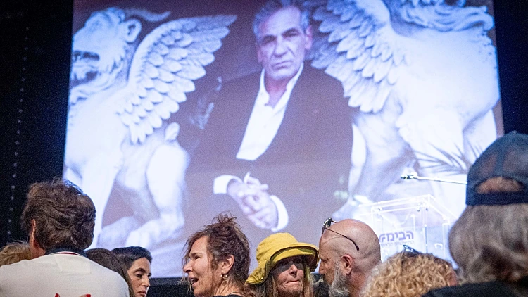 אלון אבוטבול הובא למנוחות: "מה שנשאר מהלב שלנו - נשבר"