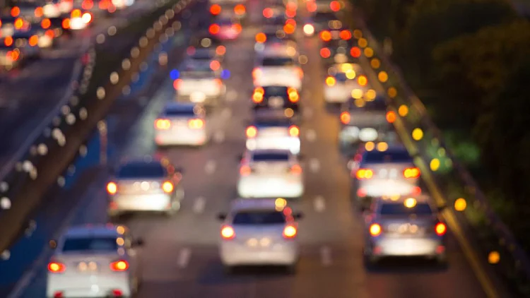 Defocused Image Illuminated Tr