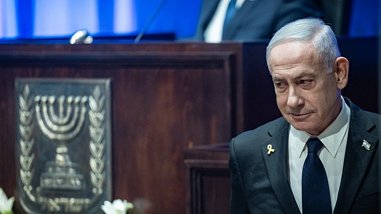 בכיר בצוות המו"מ: רה"מ ידון בעסקה "שלבית", טרם קיבלנו טיוטה