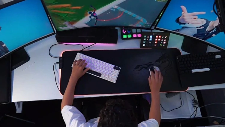 דור הגיימינג: עוד לא בני 12 - וכבר מרוויחים יותר מההורים