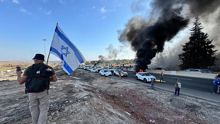 שרים וח"כים מהקואליציה תקפו את המחאה: "פרעות החמאס יצאו לדרך"