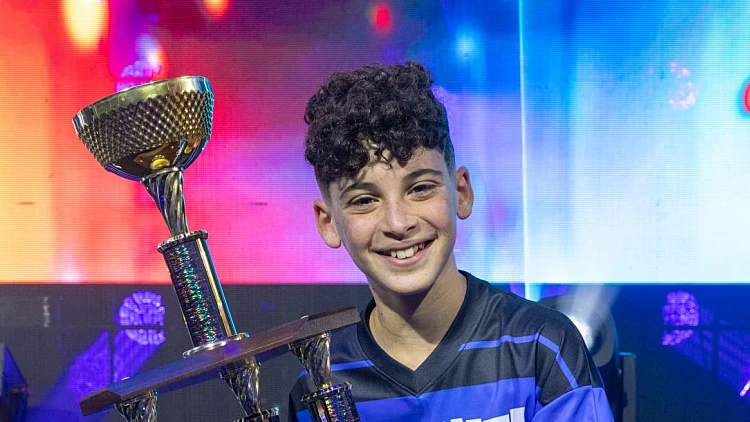 אור לסרי "בבויה"