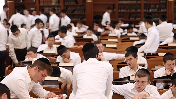הייעוץ המשפטי על חוק הקפאת המעצרים: "עולה לכדי אפליה פסולה"